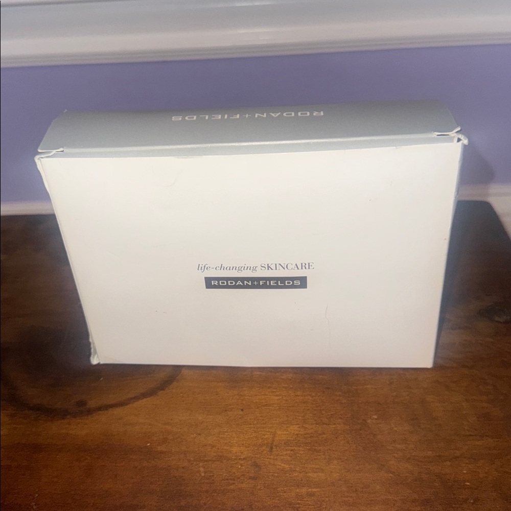 Rodan + Fields Sunscreen - Picture 2 of 3